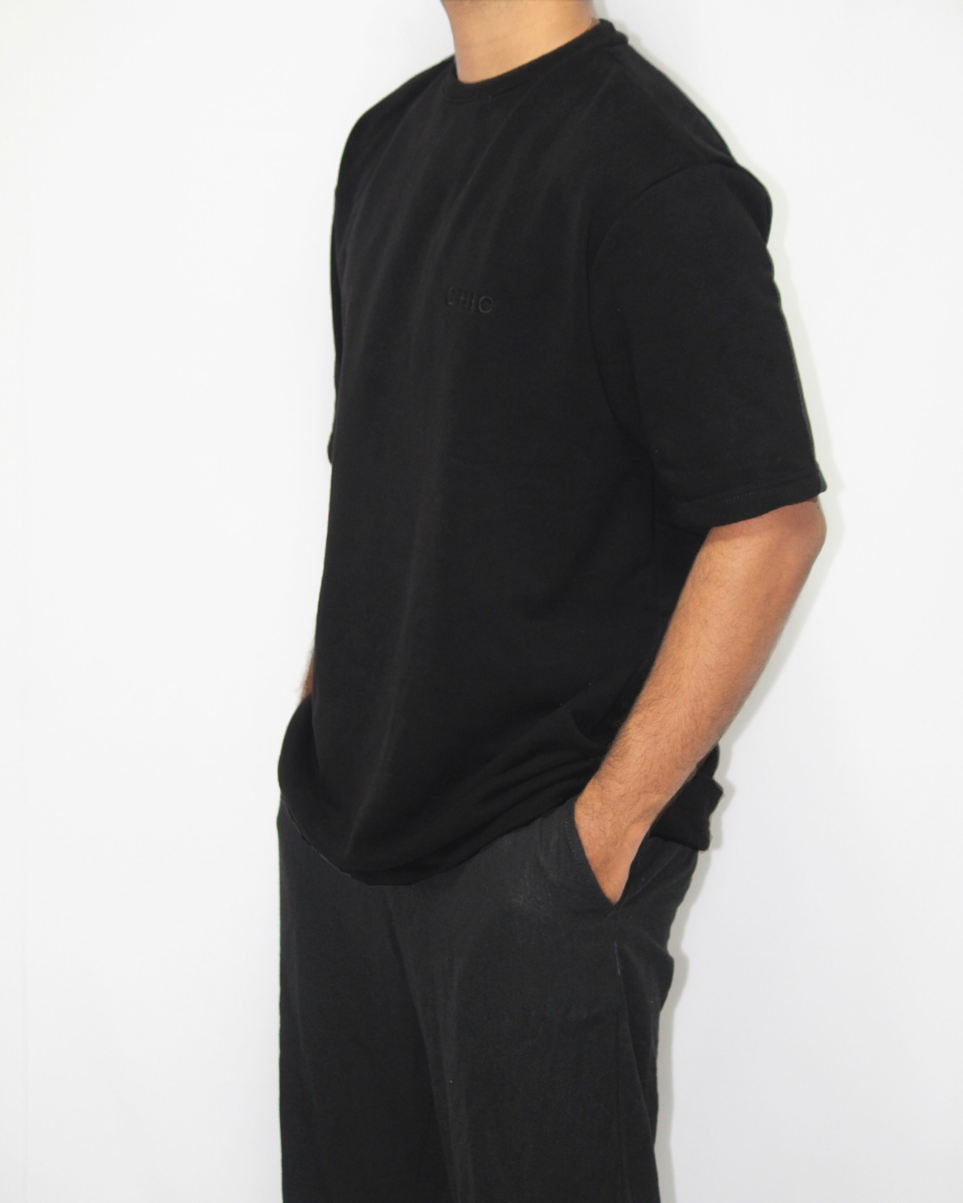 Drop Shoulder T-Shirt - Black